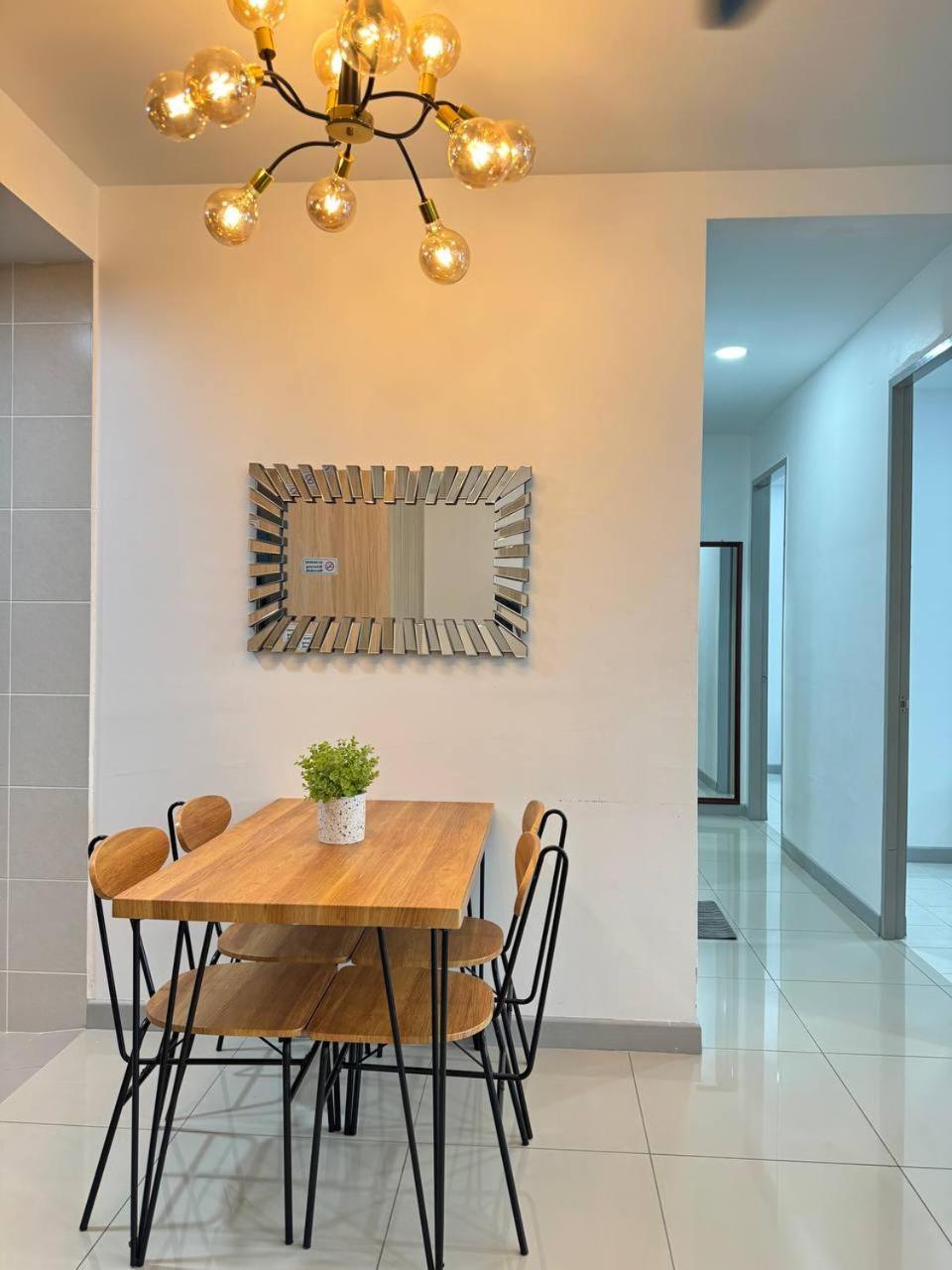 D'ciella Homes- Sea View, Drawbridge & Ktcc Mall Pangsapuri *